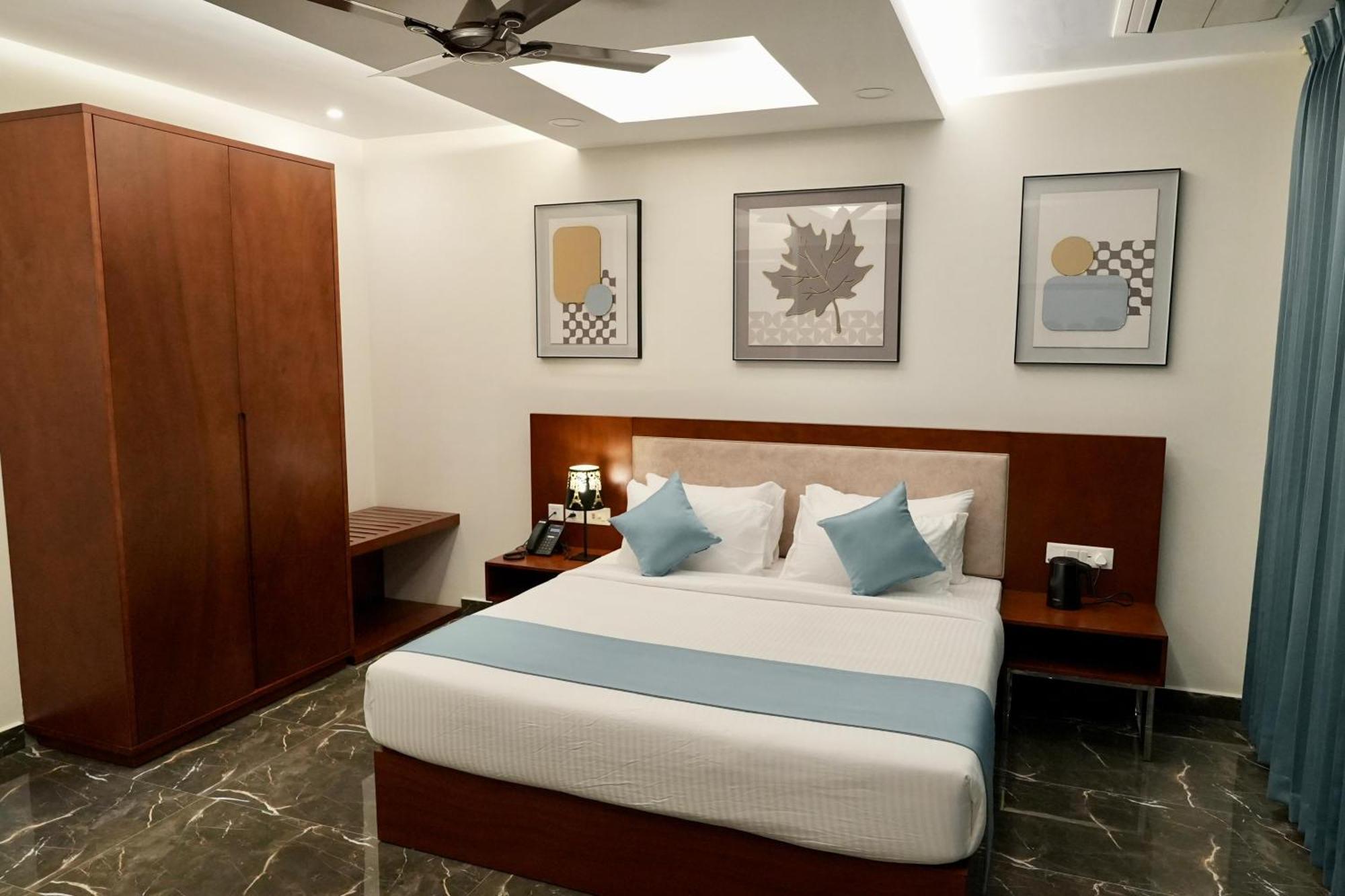 Le Royale Palace Karaikal Ngoại thất bức ảnh