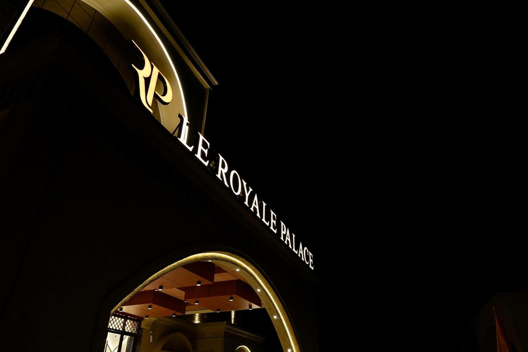 Le Royale Palace Karaikal Ngoại thất bức ảnh